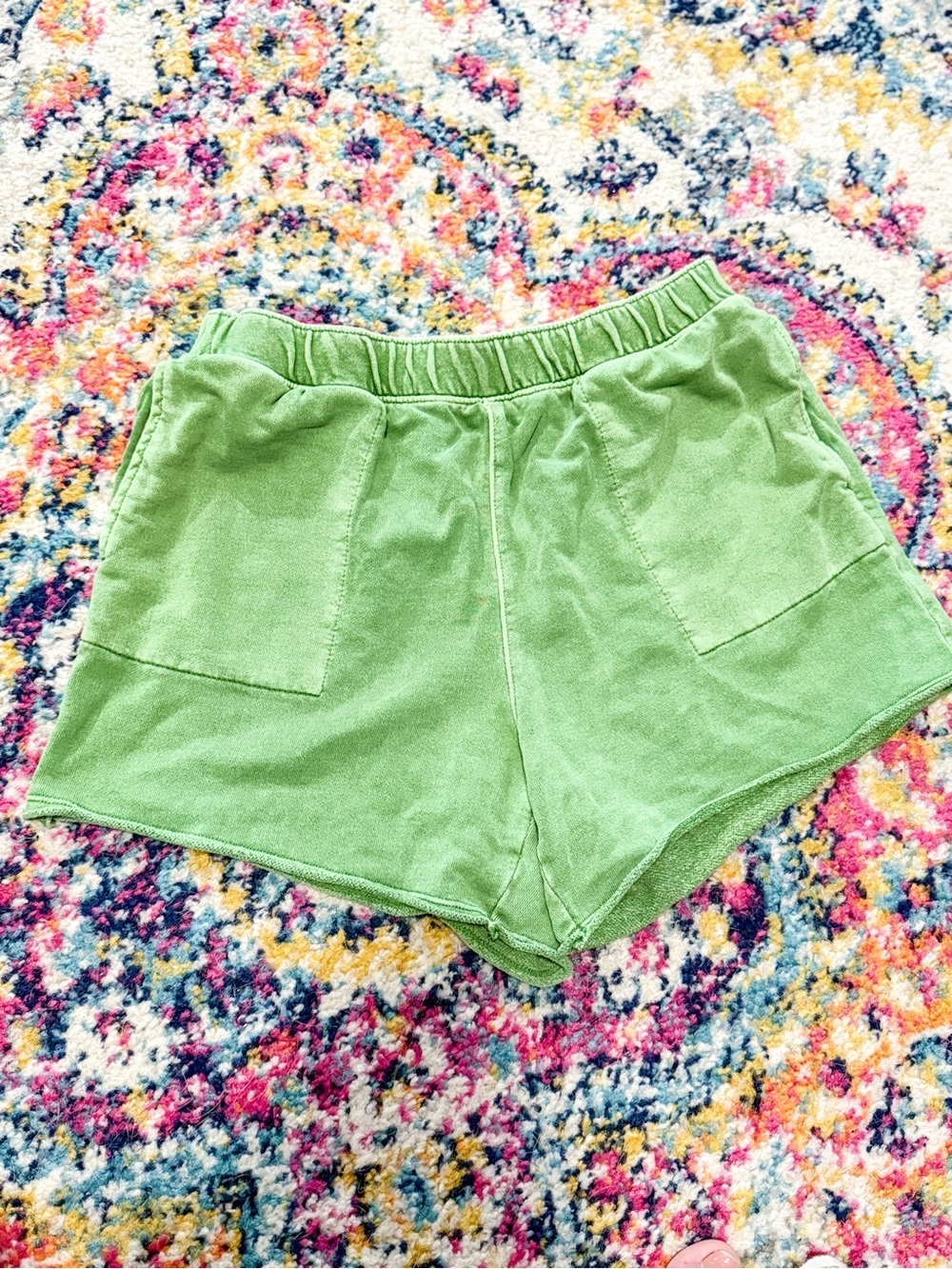 Universal Thread Green Terry Cloth Elastic Waist Shorts - Picture 1 of 4